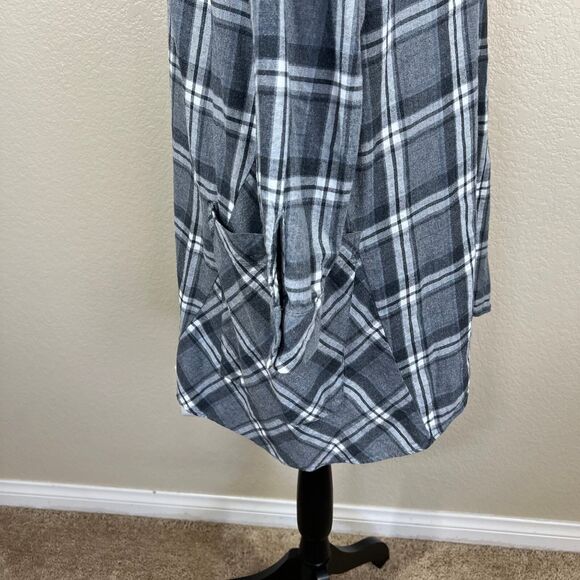 Zara  gray plaid tunic top button up collar flannel long sleeve academia size L - Picture 16 of 16